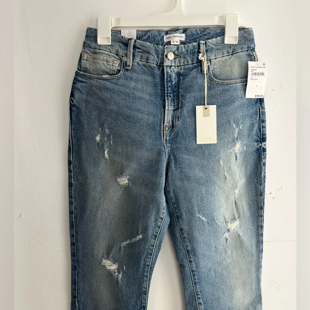 Good American Good Classic High Rise Distressed Slim- Straight Jeans, Size: 2 - Picture 5 of 9